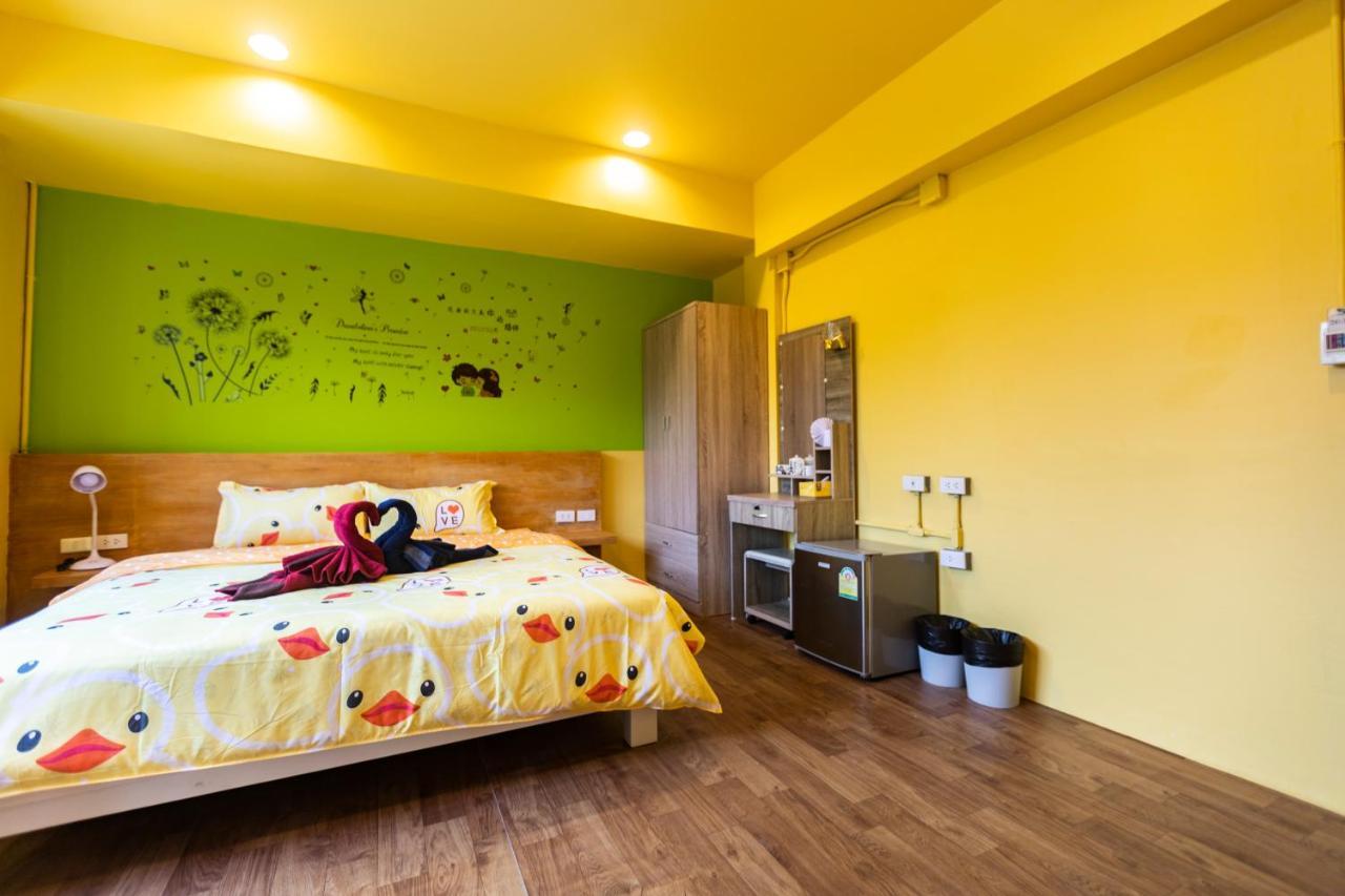 Firefly Phuket Hotel Patong Kültér fotó
